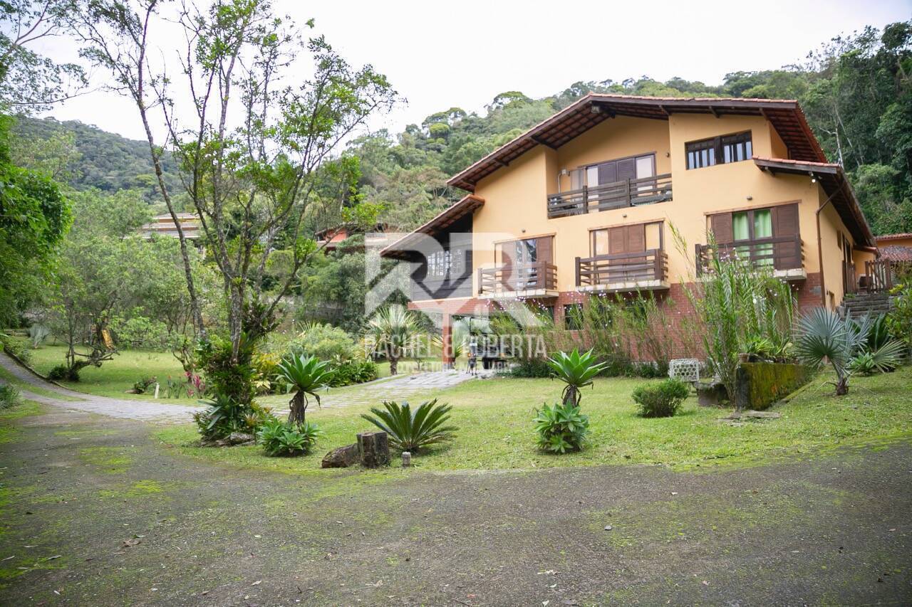 Casa de Condomínio à venda com 7 quartos, 530m² - Foto 1