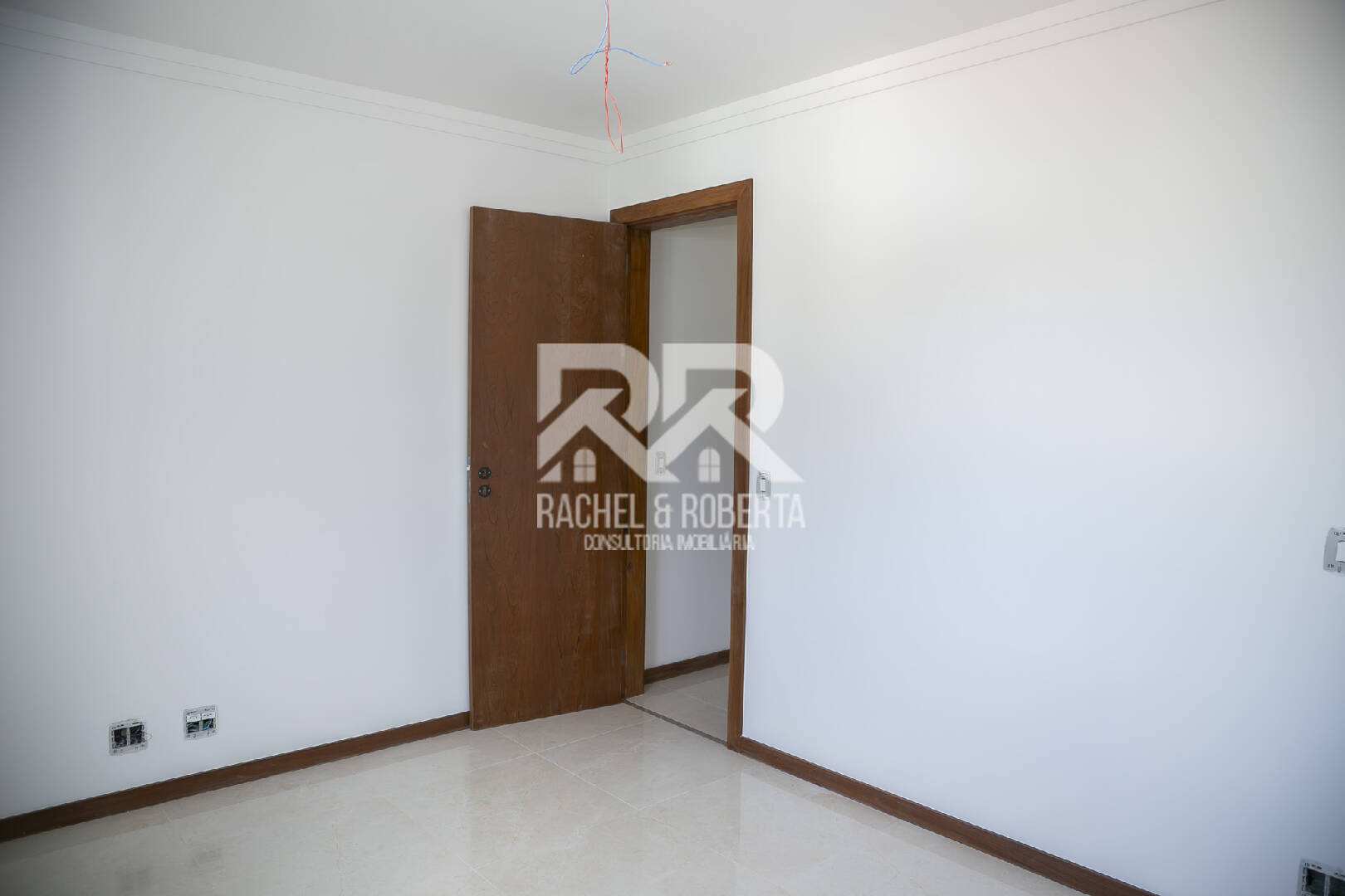 Apartamento à venda com 2 quartos, 86m² - Foto 11