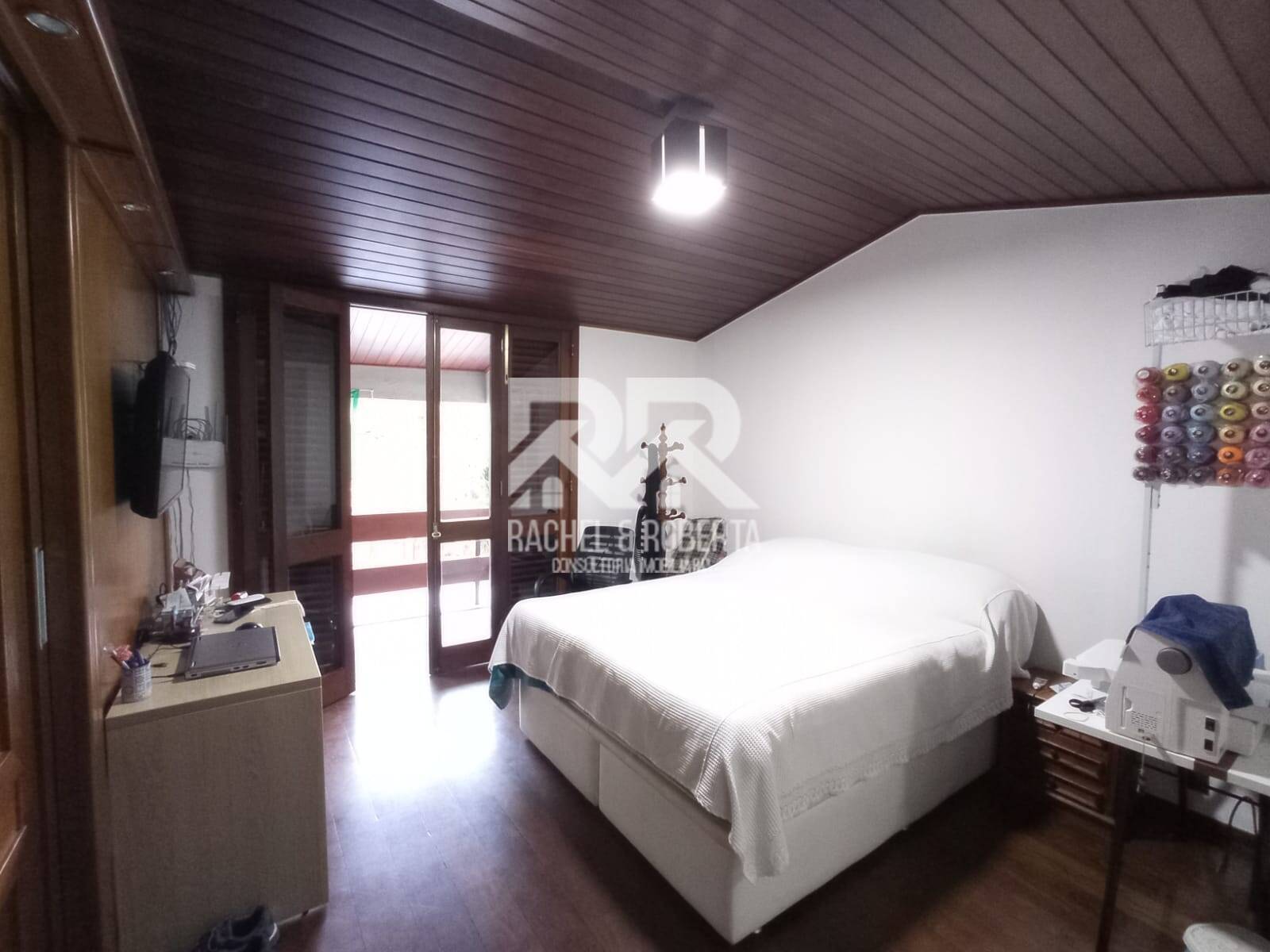 Casa de Condomínio à venda com 4 quartos, 220m² - Foto 22