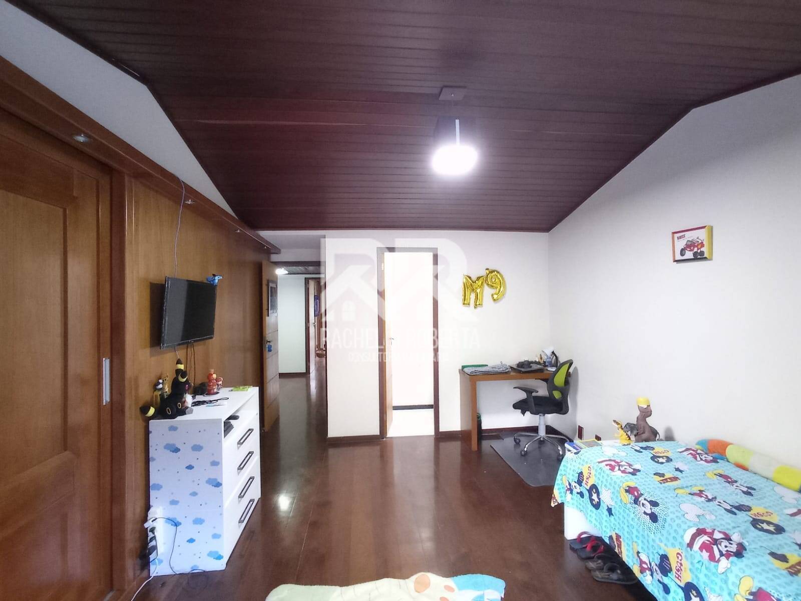 Casa de Condomínio à venda com 4 quartos, 220m² - Foto 33