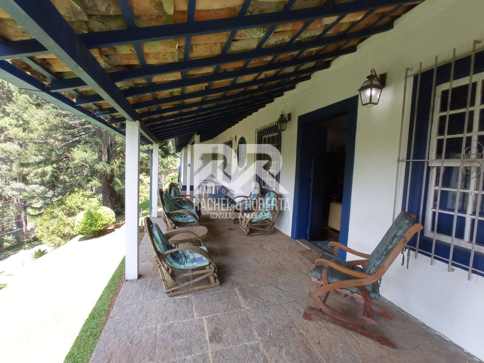 Casa à venda com 5 quartos, 240m² - Foto 47