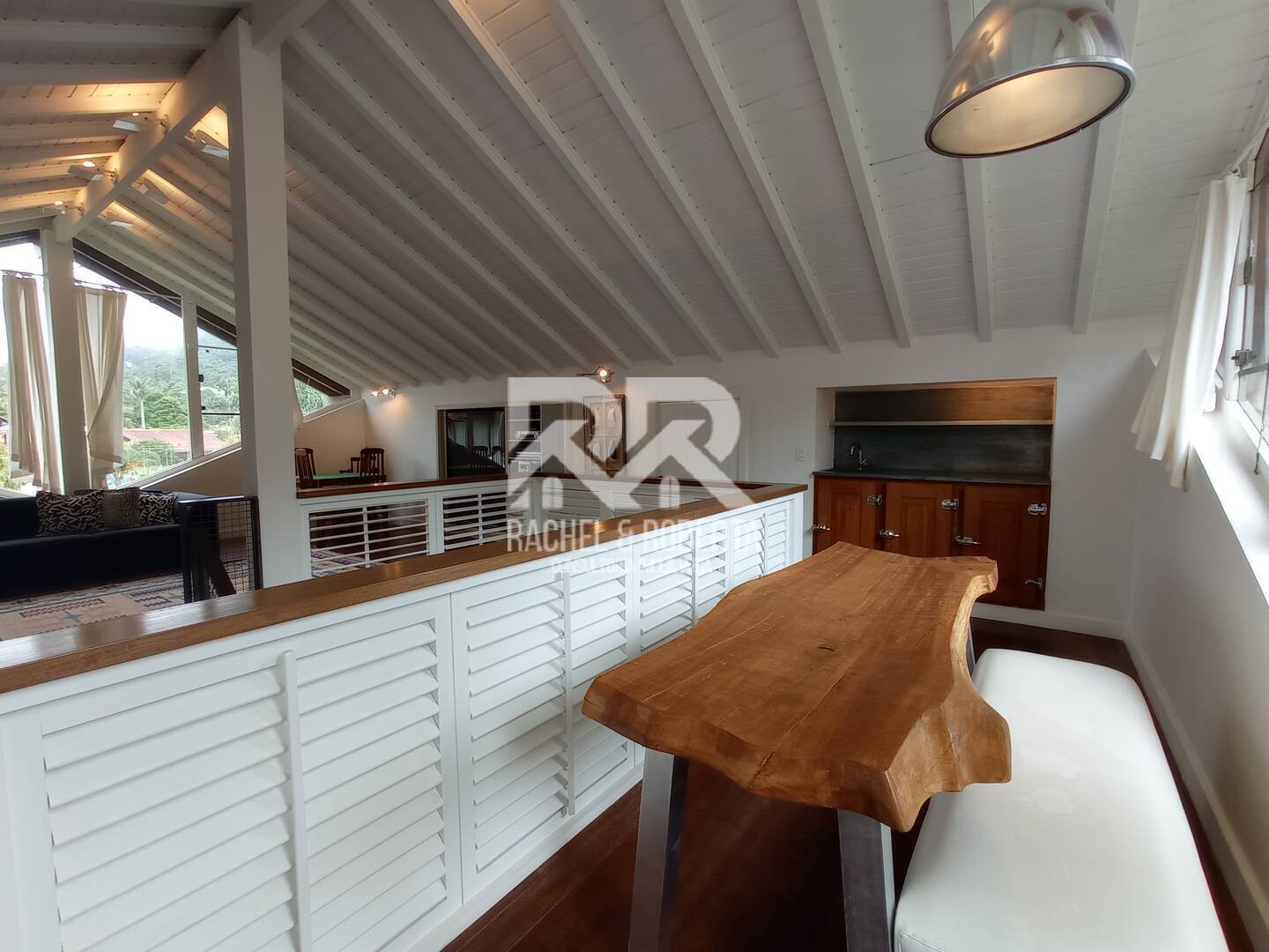 Casa à venda com 4 quartos, 330m² - Foto 48