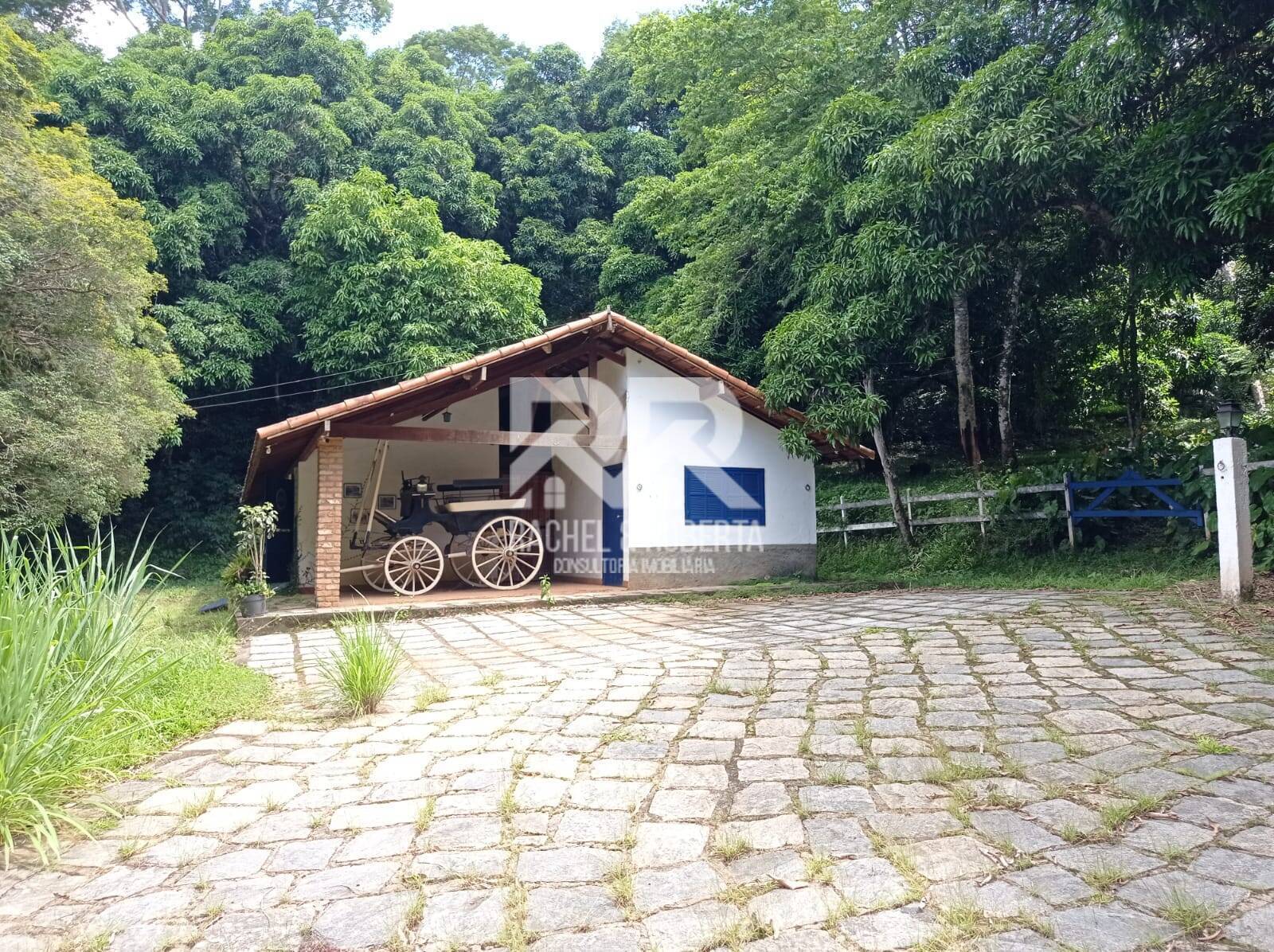 Fazenda à venda com 10 quartos, 37m² - Foto 104