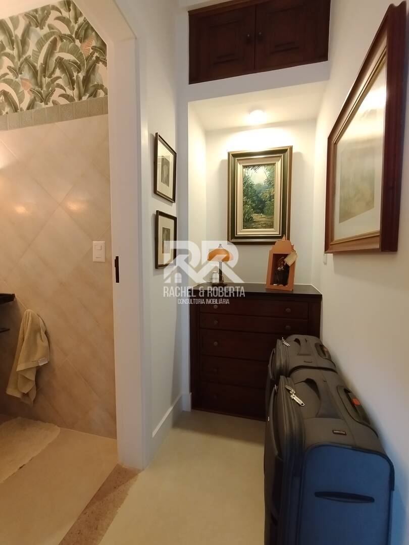 Casa de Condomínio à venda com 4 quartos, 240m² - Foto 38