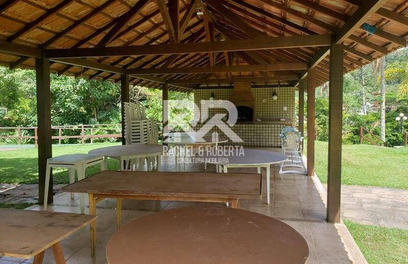 Casa de Condomínio à venda com 4 quartos, 240m² - Foto 49