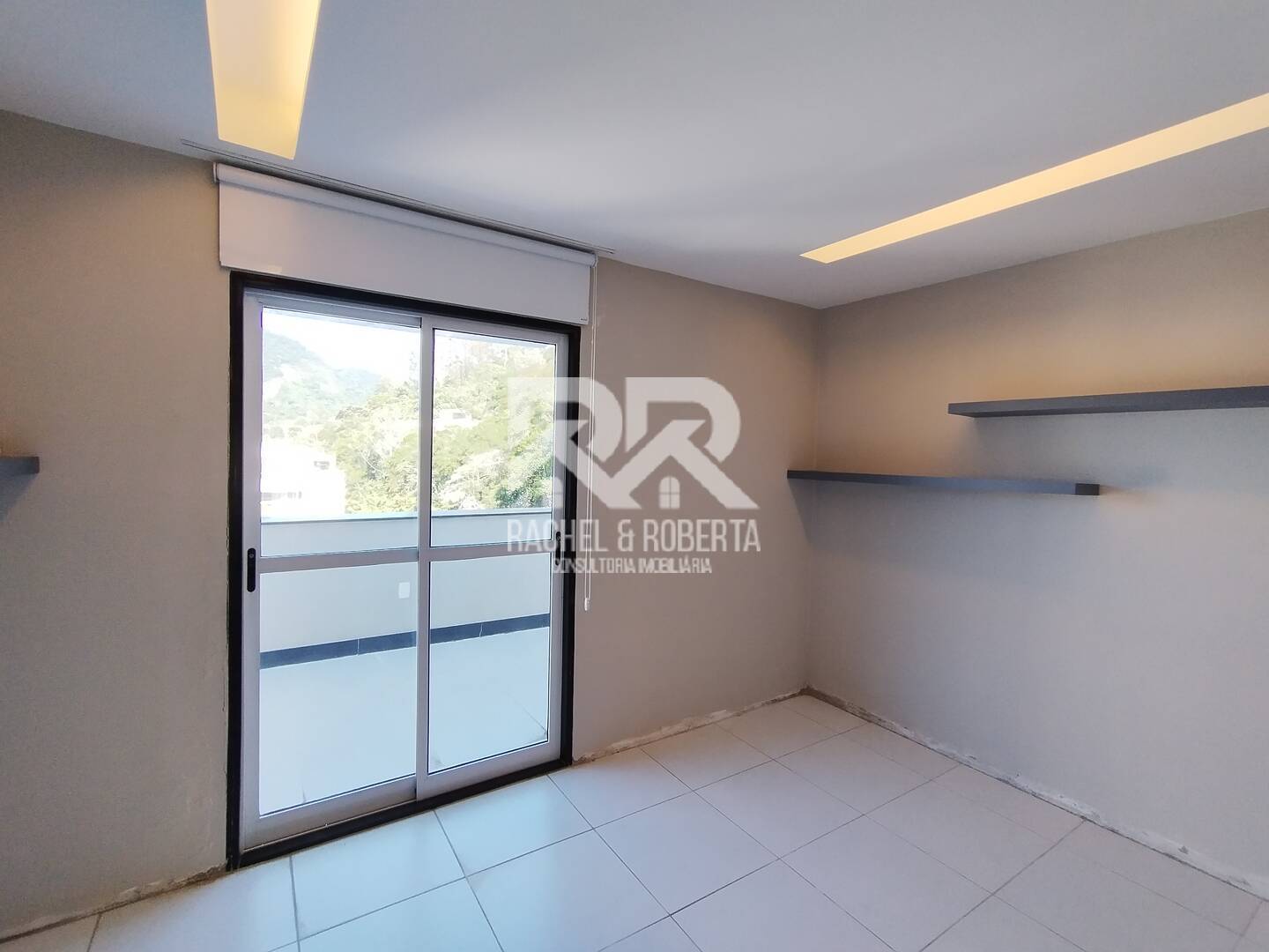 Cobertura à venda com 3 quartos, 270m² - Foto 17