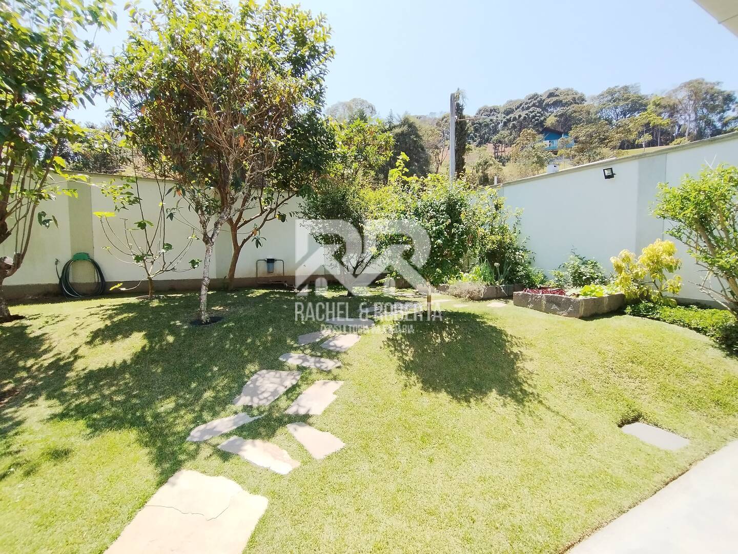 Casa de Condomínio à venda com 4 quartos, 241m² - Foto 23