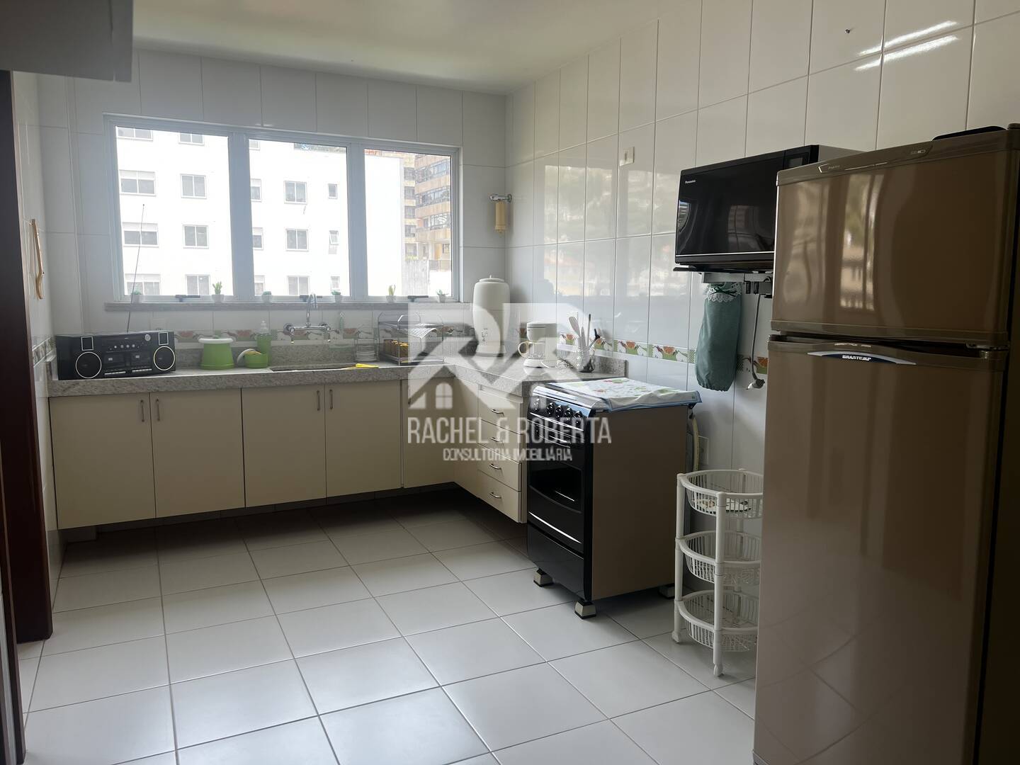 Apartamento à venda com 3 quartos, 118m² - Foto 9