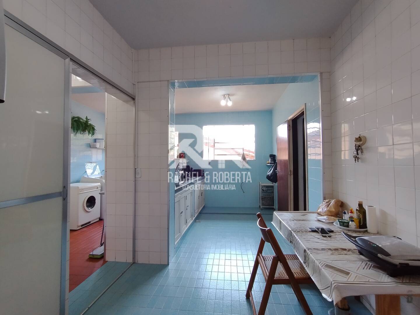 Casa de Condomínio à venda com 5 quartos, 250m² - Foto 6