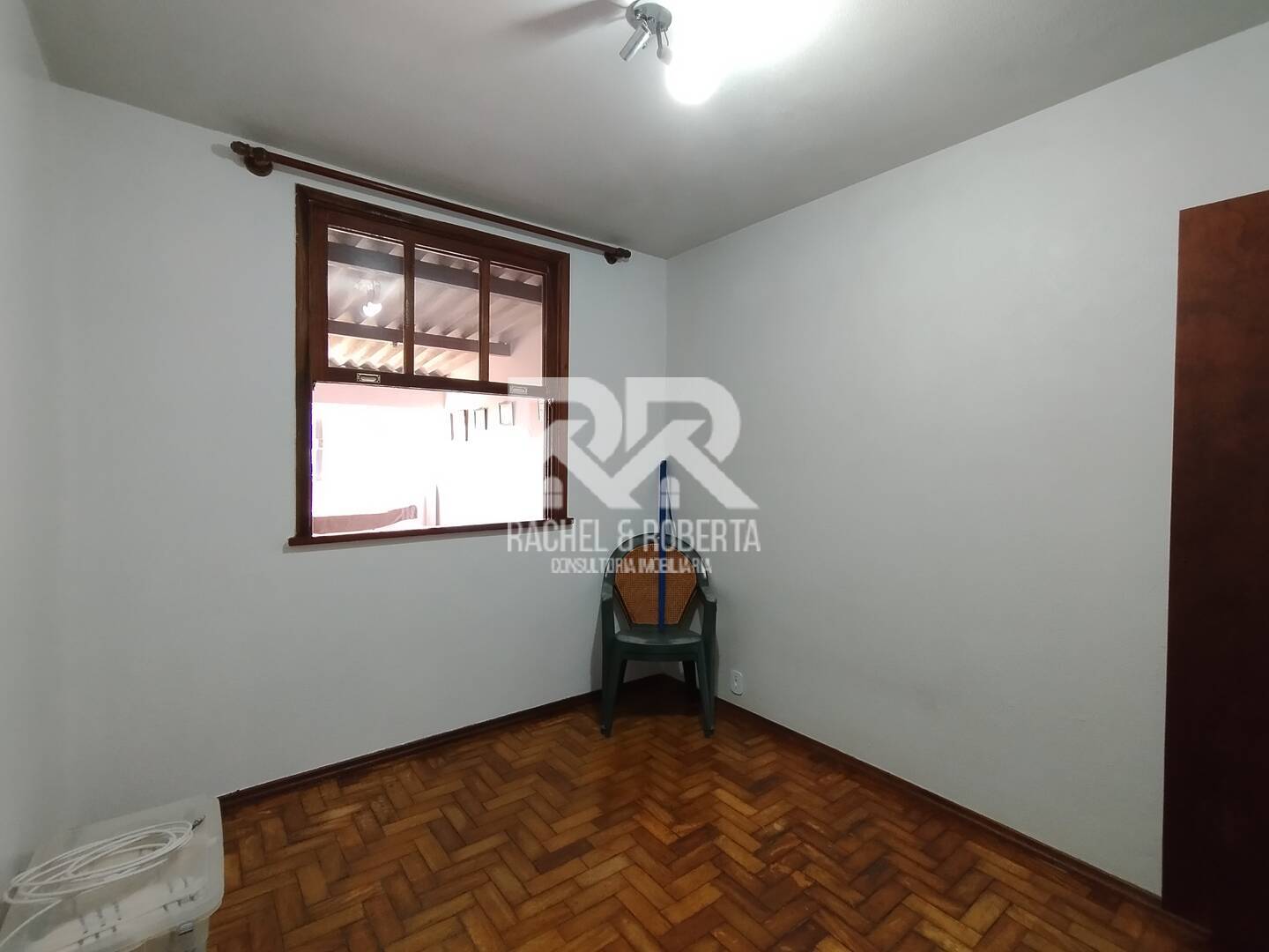 Casa de Condomínio à venda com 5 quartos, 250m² - Foto 15