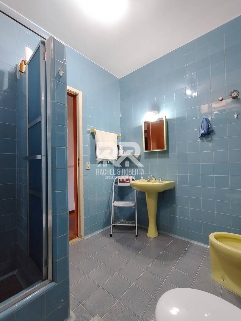 Casa de Condomínio à venda com 5 quartos, 250m² - Foto 17