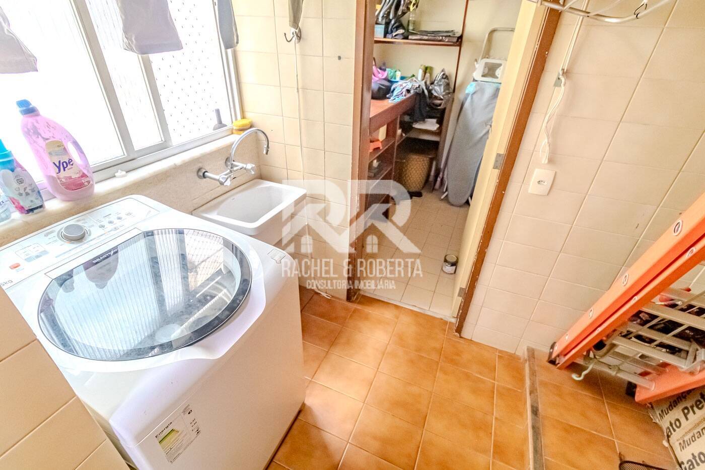 Apartamento à venda com 3 quartos, 137m² - Foto 14