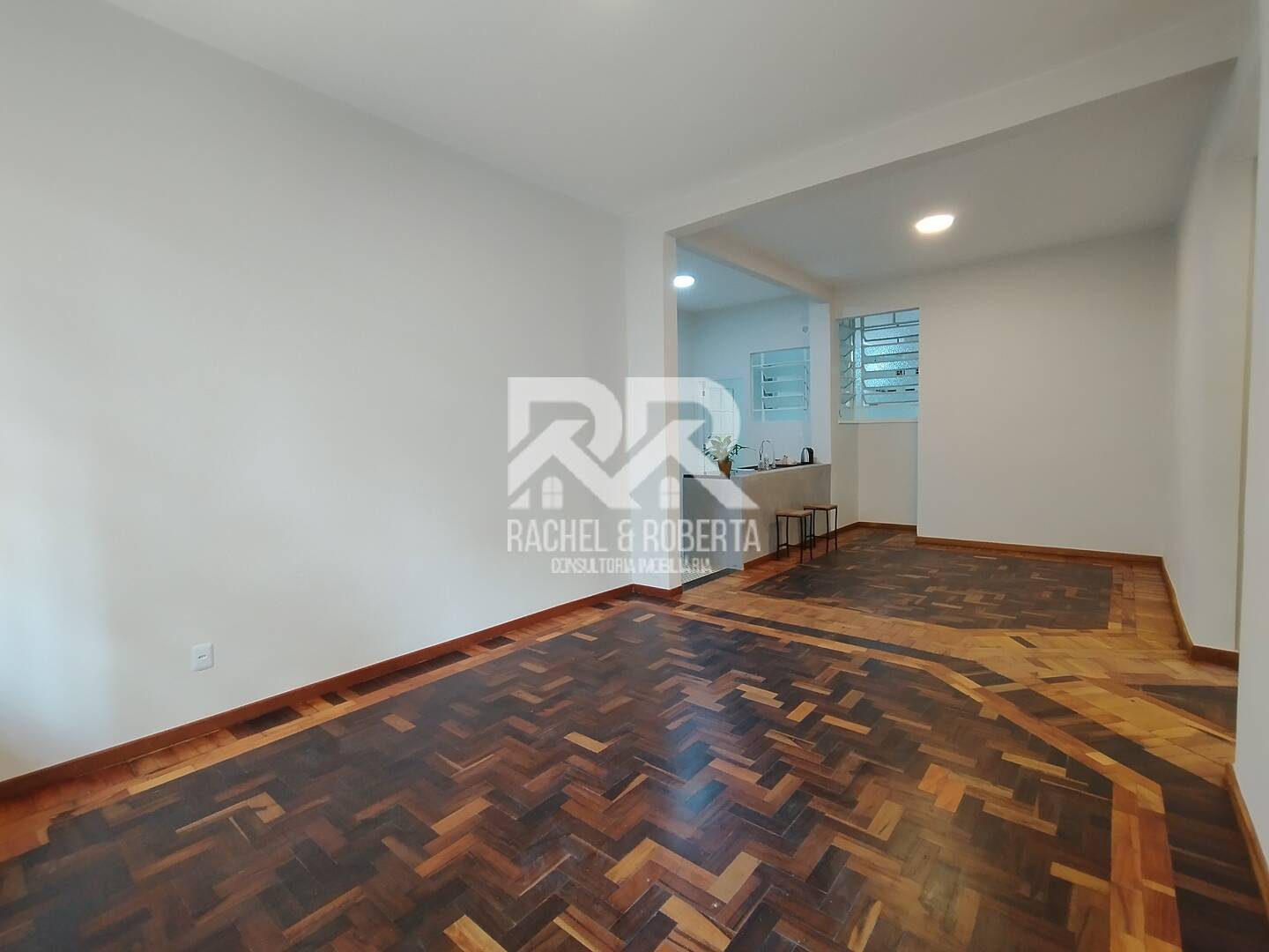 Apartamento à venda com 3 quartos, 95m² - Foto 4