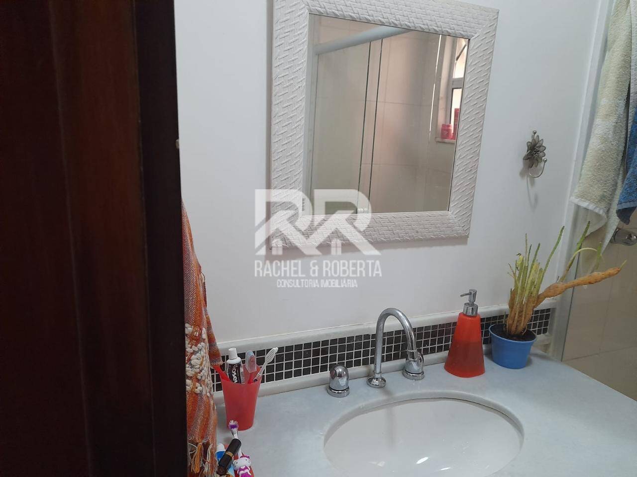 Apartamento à venda com 1 quarto, 42m² - Foto 15